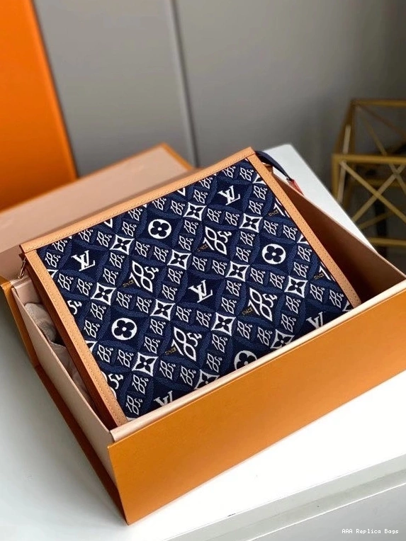 Aaa replica ru 1854 TOILETRY SINCE 26 POUCH VUITTON LOUIS 0818
